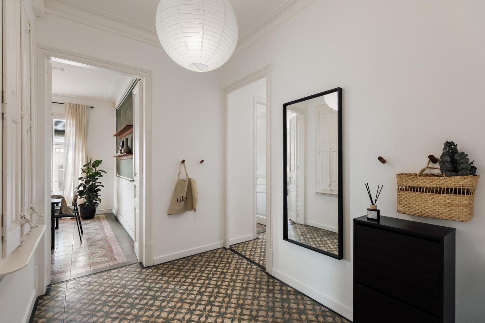 Lejlighed Thracian - 3 Bedrooms And Balcony In L'antiga Esquerra De L'eixample