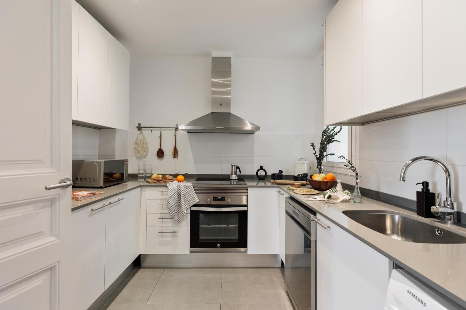 Lejlighed Thracian - 3 Bedrooms And Balcony In L'antiga Esquerra De L'eixample Barcelona